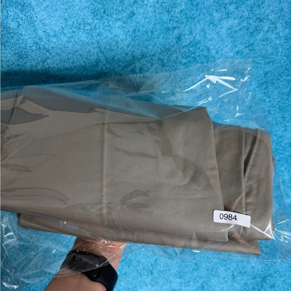 IZOD American Chino Pants Tan 34x34 Flat Front Straight Fit Wrinkle Free NWT - Picture 16 of 16